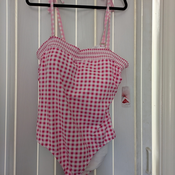 Lands' End Pink Checkered Women's One Piece Swimsuit Sz 22 - Picture 2 of 9